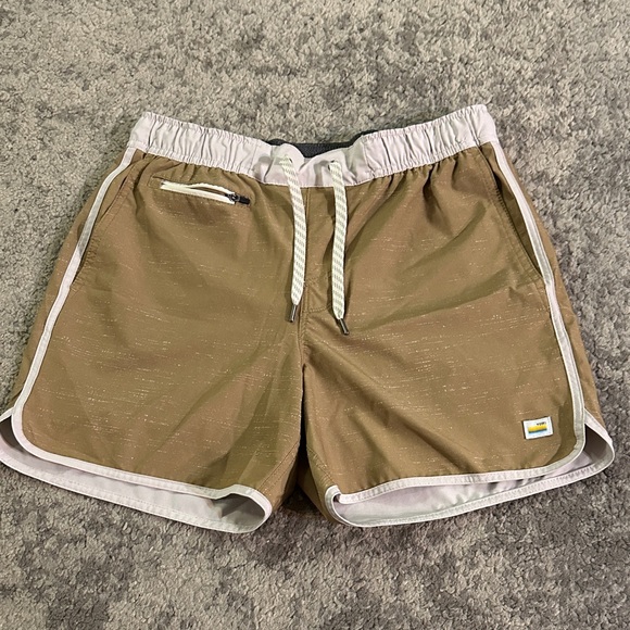 Vuori Other - Vuori Men's Brown Athletic Shorts with White Accents